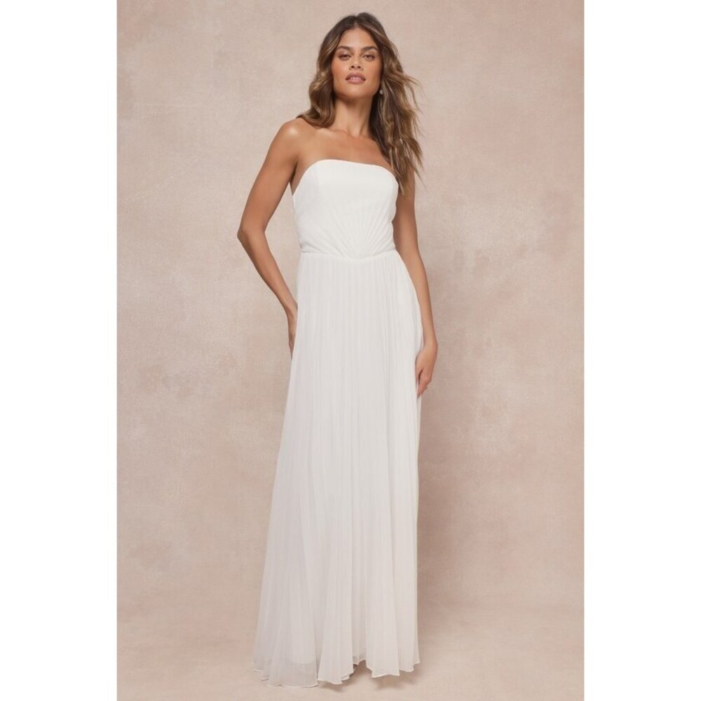 Lulus Effervescent Love White Pleated Strapless A-line Maxi Dress - Size M